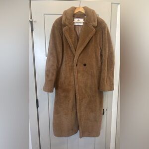 Aritzia Babaton The Teddy Coat Color Seville Size M LONG VERSION